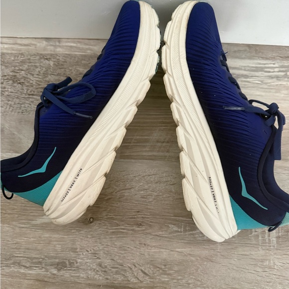 Hokkaido Rincon 3 Running Shoe - Picture 2 of 4